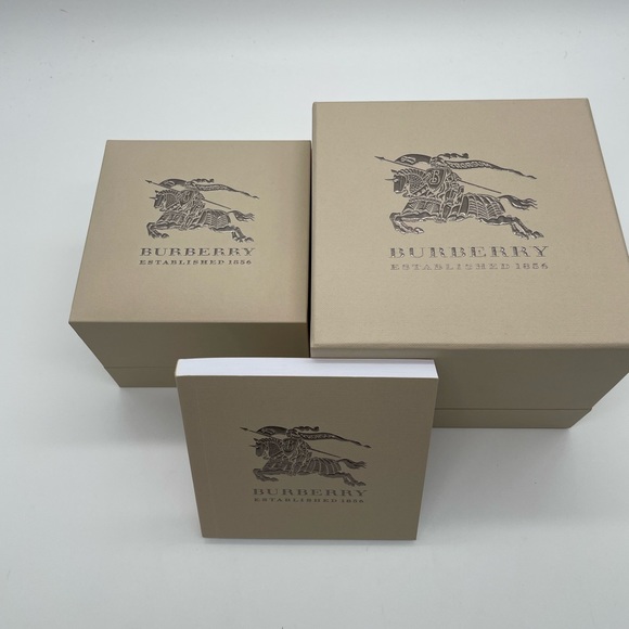 BURBERRY Check Unisex Watch BU9021 - Picture 6 of 12